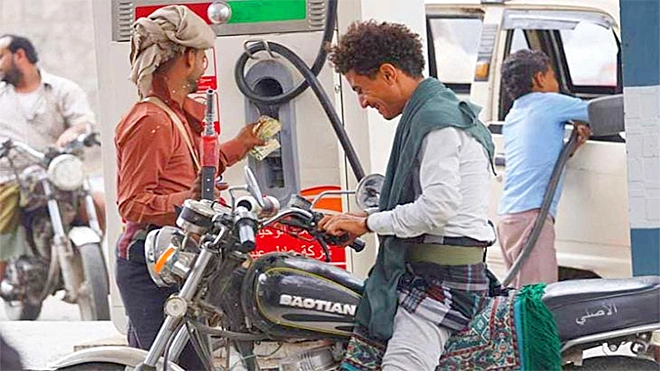 ​زيادة أسعار الوقود في اليمن.. عبء جديد على كاهل المواطنين